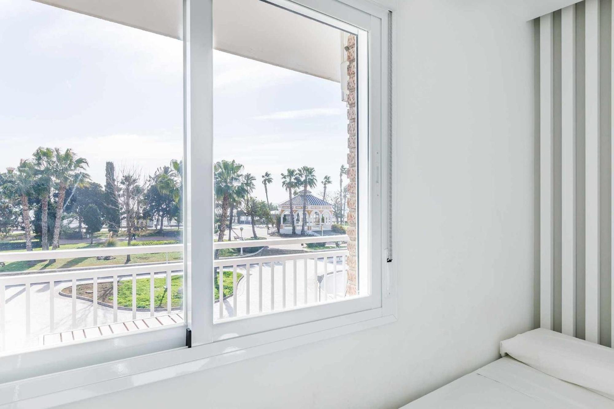 A&N Seafront Torre Del Mar Apartment Exterior photo